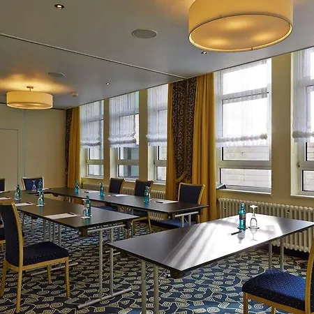 H+ Hotell 4*