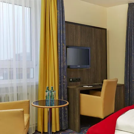 H+ Hotell 4*