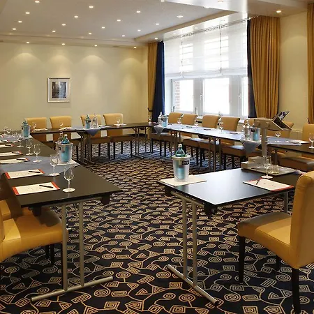 Hotel H+ 4*