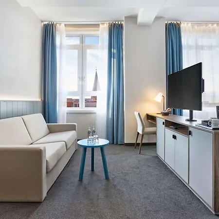 Hotel H+ 4*